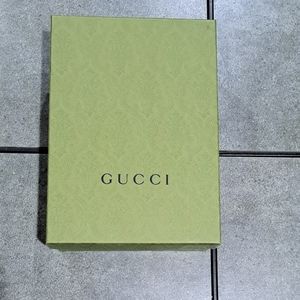 GUCCI GIFT BOX